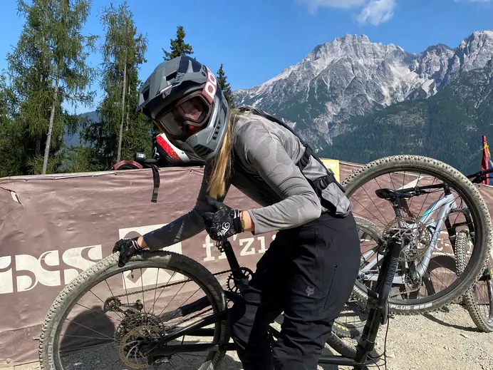 Elisabeth Madreiter im The Epic Bikepark